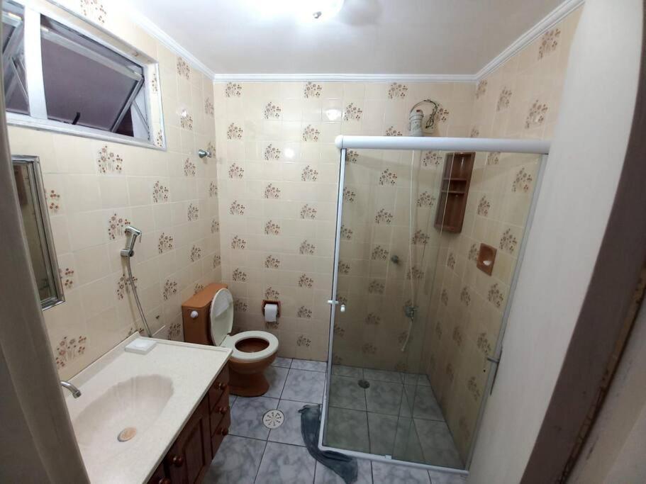 Apartamento 500M Da Praia Enseada, Гуаружа Екстериор снимка